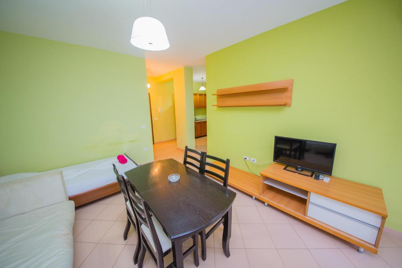 Apartments Qerret Golem (Tirana) Exterior foto